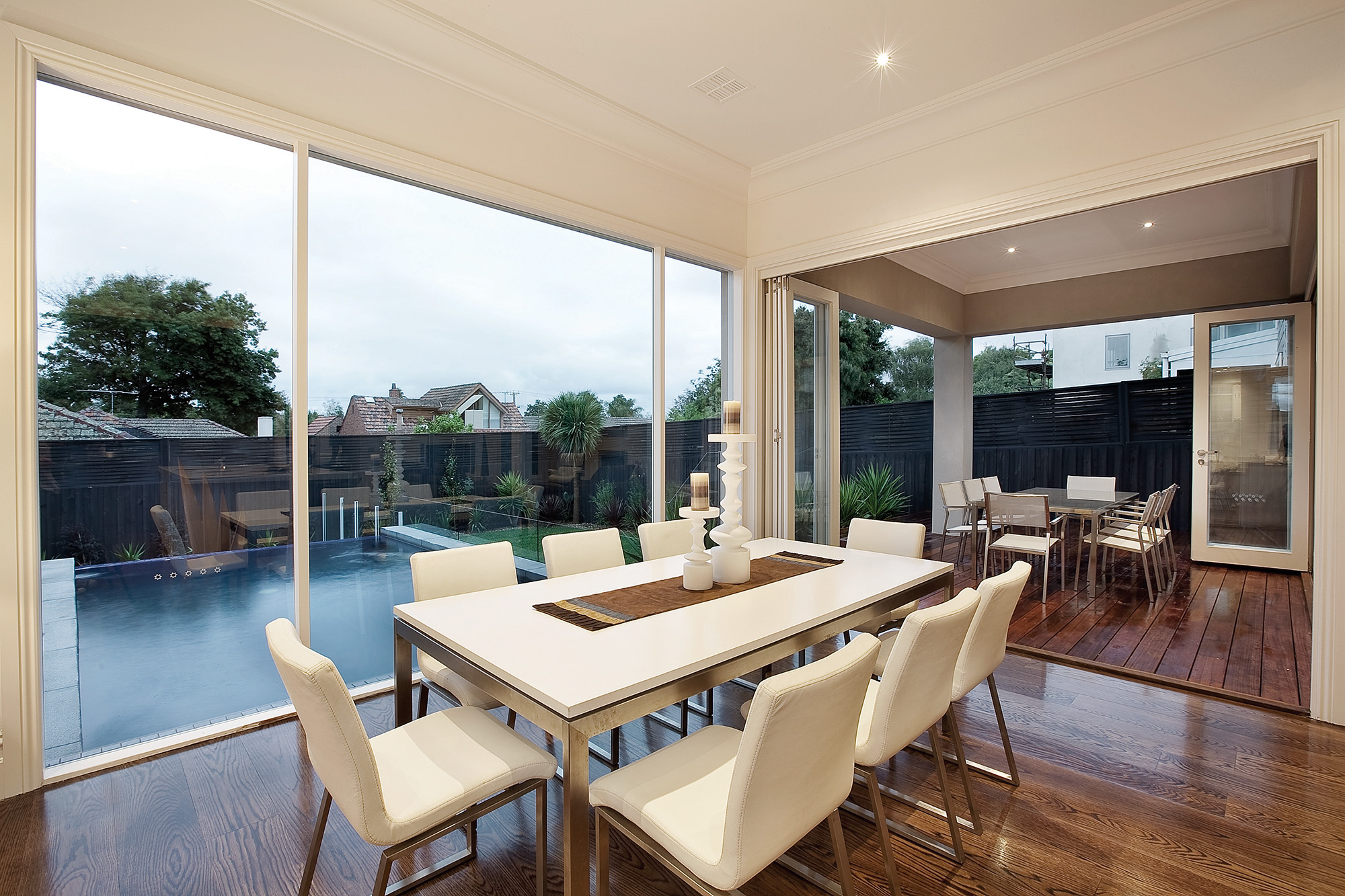 Bring the outside, inside. Alfresco dining